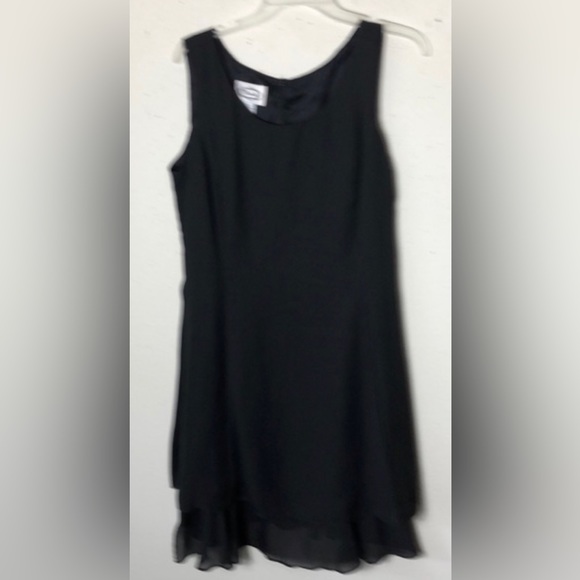 VINTAGE MEVISTO BLACK CREW SLEEVELESS SHIFT DRESS 10 - Picture 2 of 8